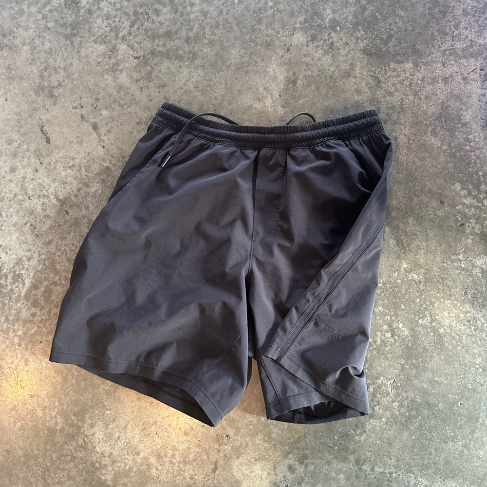 Lululemon Pace Breaker Shorts 7”